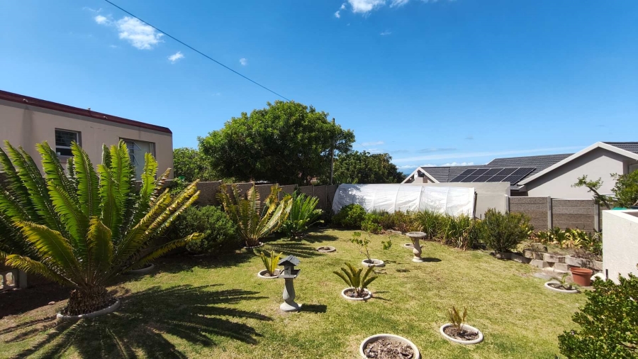 4 Bedroom Property for Sale in Dana Bay Western Cape